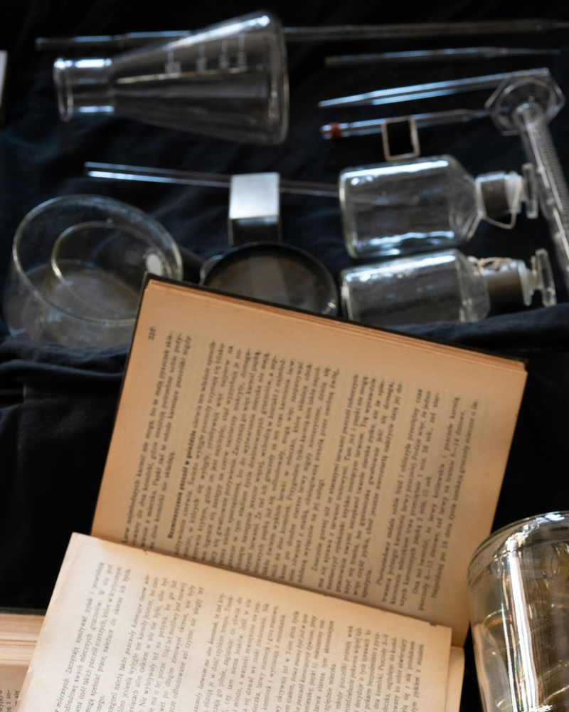 Why You Shouldn’t Trust DIY Sunscreens, “Chemical-Free” Claims, or Unregistered Products