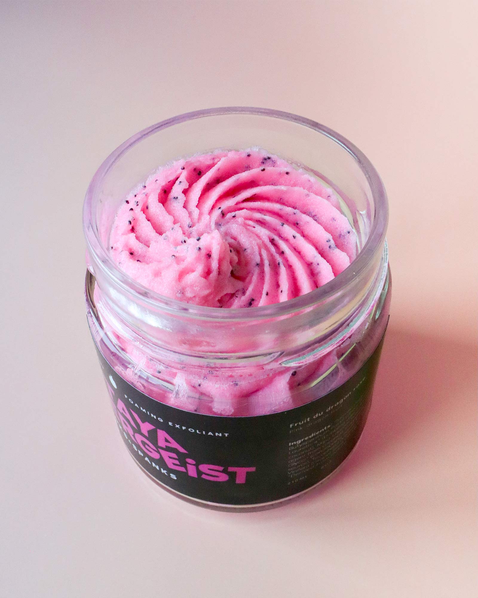Pitaya Poltergeist foaming exfoliant - Pink dragonfruit