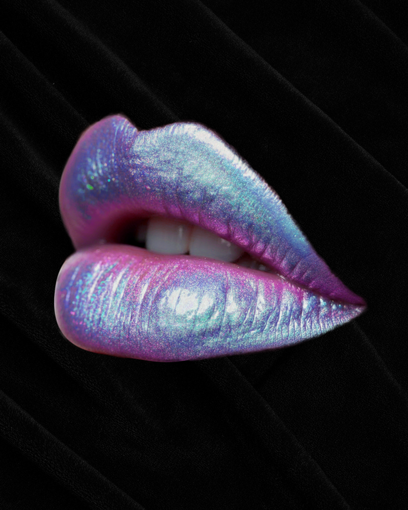 Abyss multichrome colour-shift lipgloss