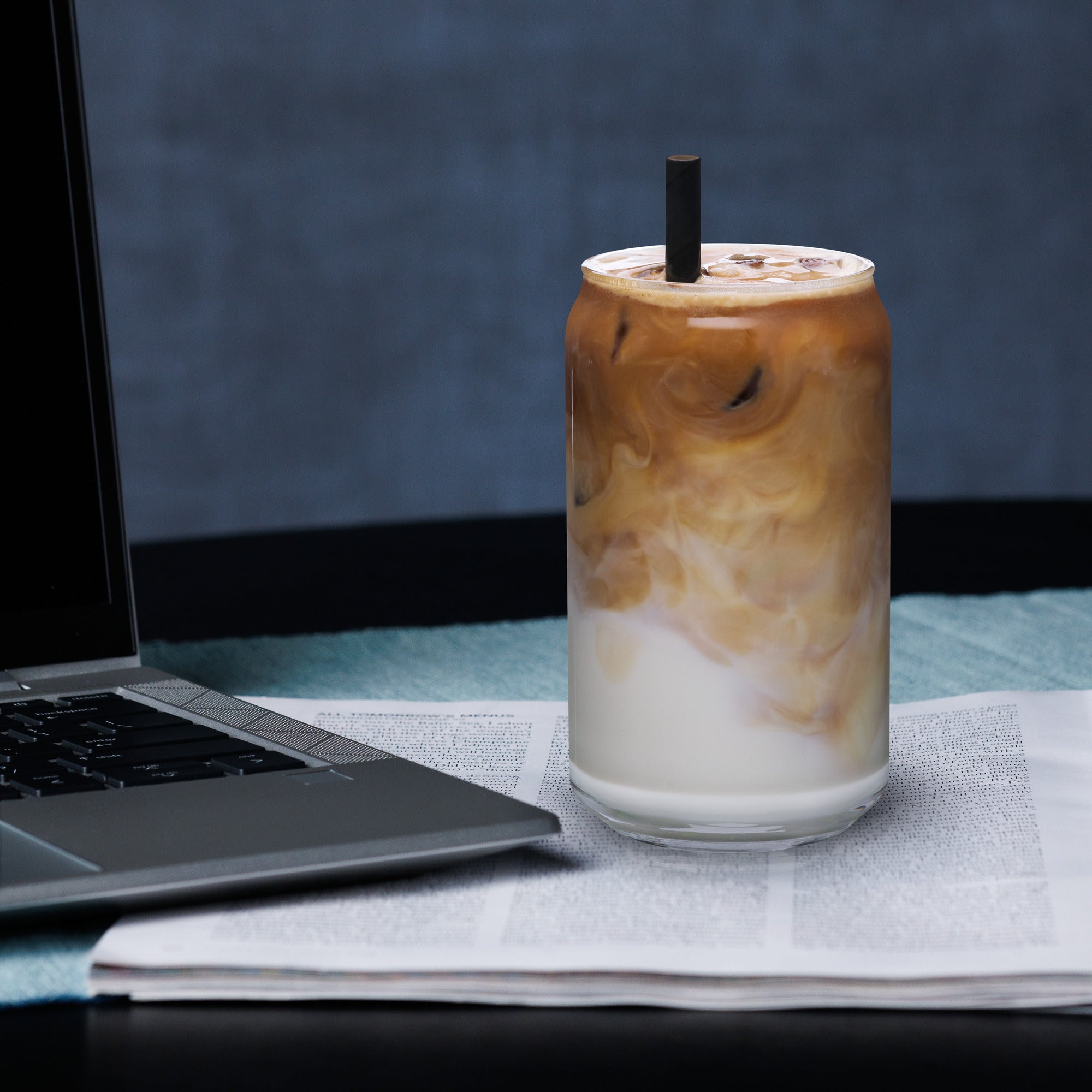 Spooky Ghoul Can-shaped glass