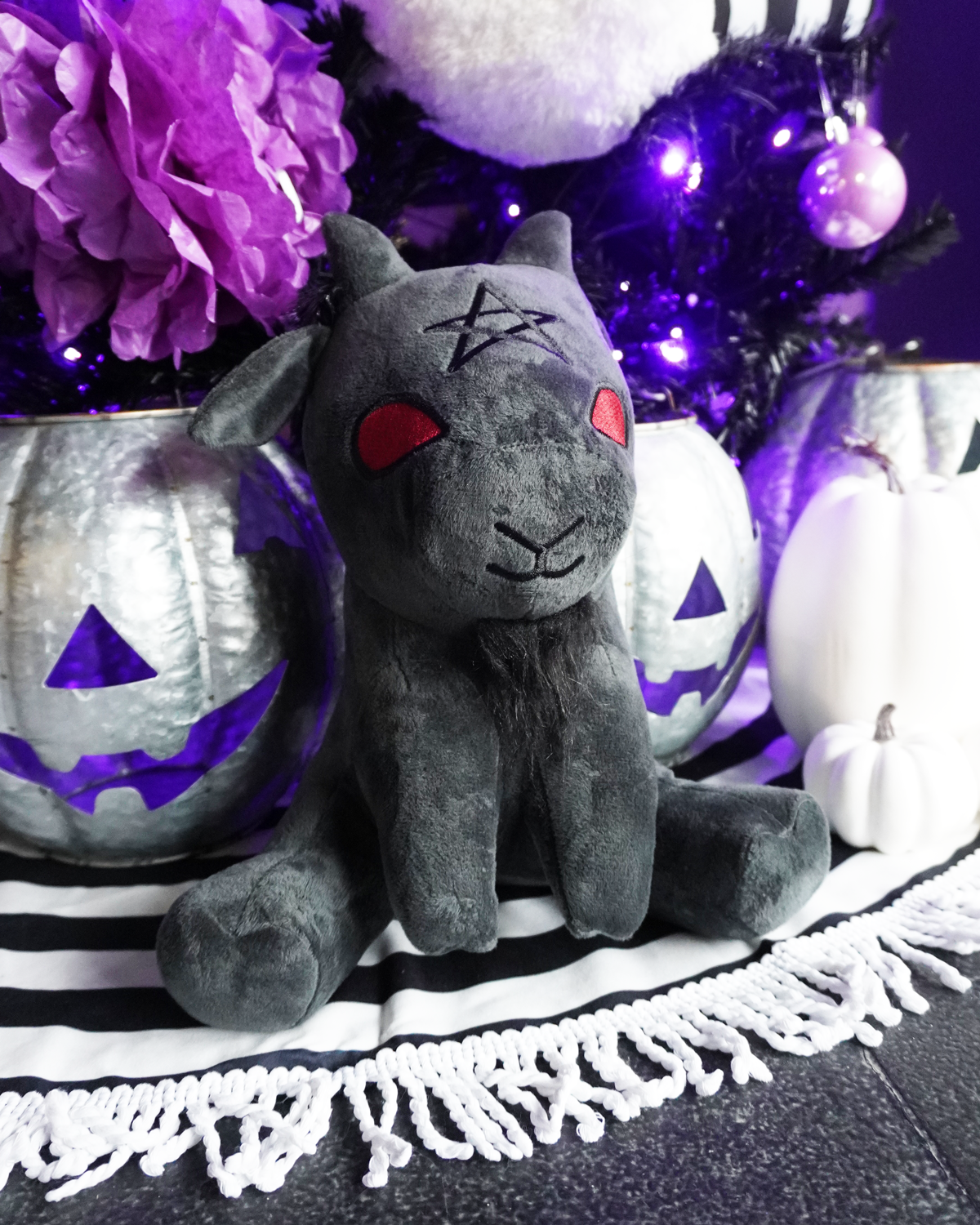 Peluche de carbón Lil Baphy